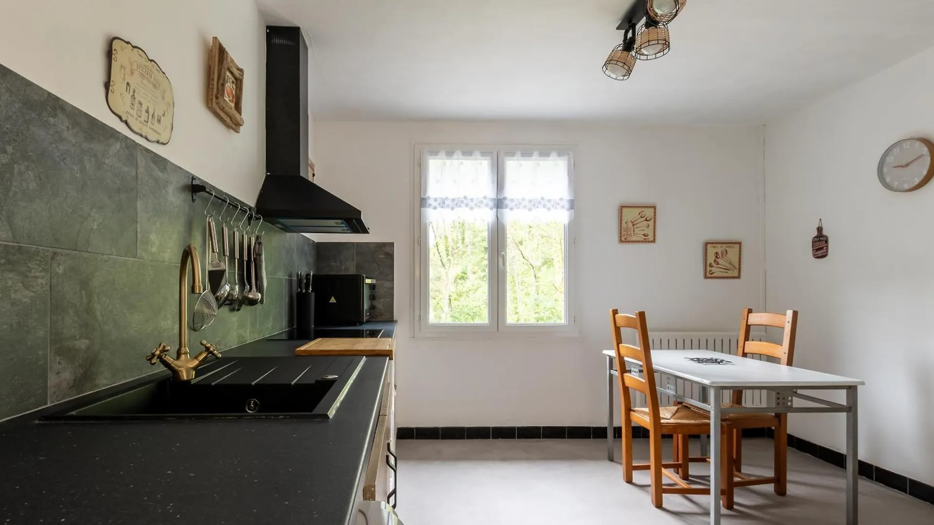 Holiday home La Cigale De Provence - Maison Avec Vue Montagne Le Cheylard
